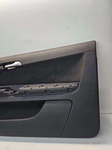 BOCZEK DRZWI PRAWY PRZÓD AUDI A3 8P 8P1867106T EUROPA