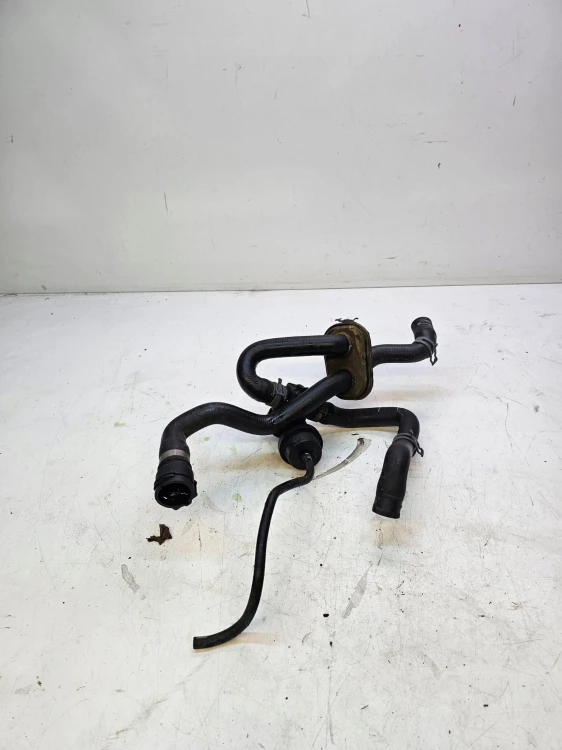 RURA PRZEWÓD WODY AUDI Q5 8R 2.0 TFSI 8R0819350AA 8R0819376H
