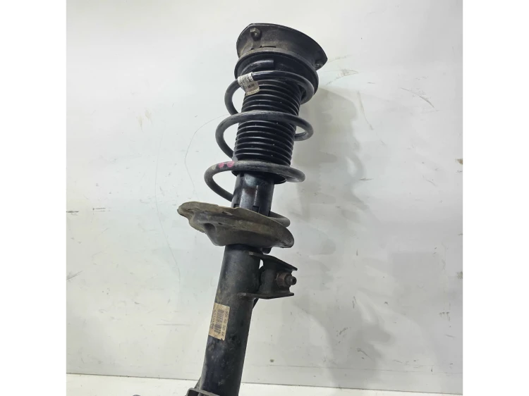 ZWROTNICA LEWA KOMPLET AUDI A3 8V VW SEAT SKODA 5Q0413023DA 5Q0407151R R*3*