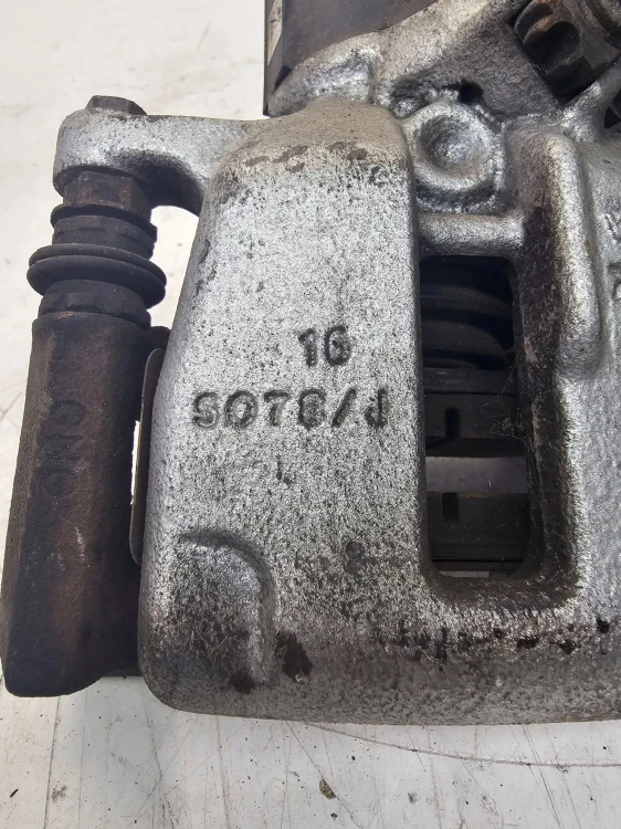 ZACISK HAMULCOWY LEWY TYŁ AUDI Q3 8U QUATTRO VW 5078/H