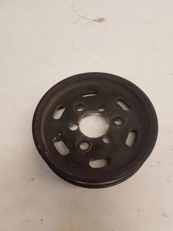 KOŁO POMPY WSPOMAGANIA AUDI A4 A5 2.0 038145255B
