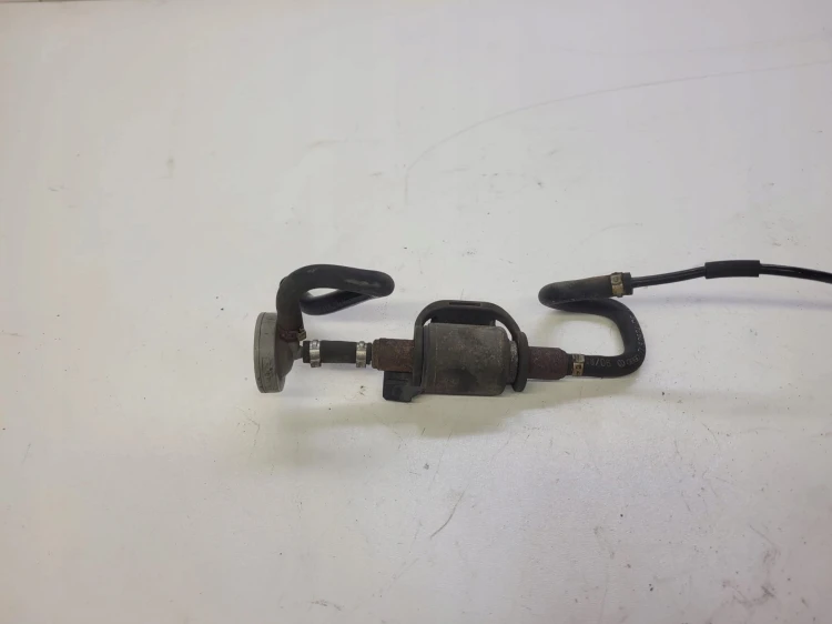 POMPKA WEBASTO AUDI Q7 4L 7L0815947