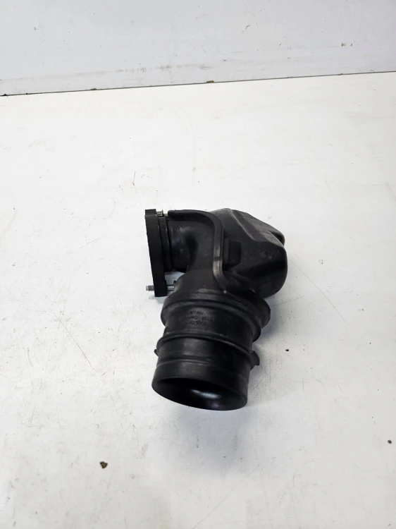 WLOT DOLOT POWIETRZA AUDI A3 8V VW SEAT SKODA 04E129656