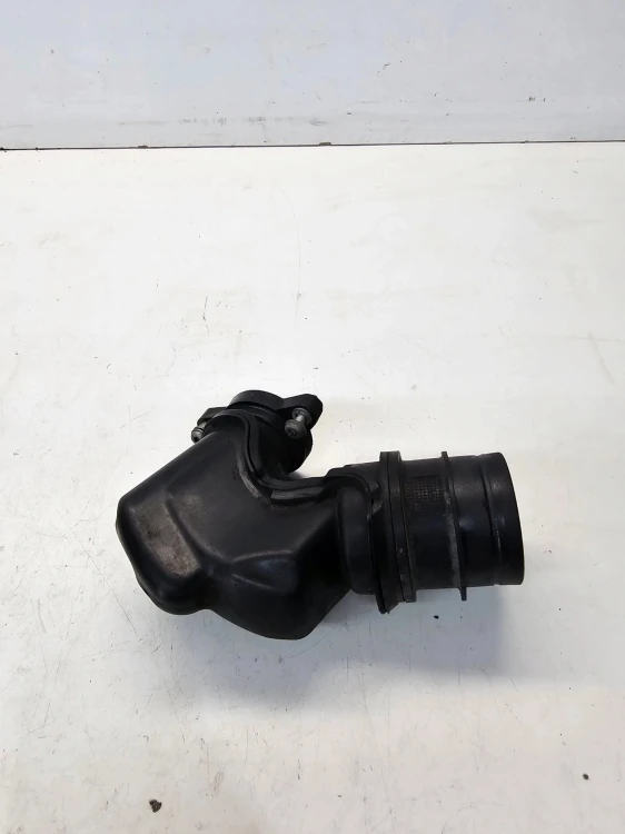 WLOT DOLOT POWIETRZA AUDI A3 8V VW SEAT SKODA 04E129656