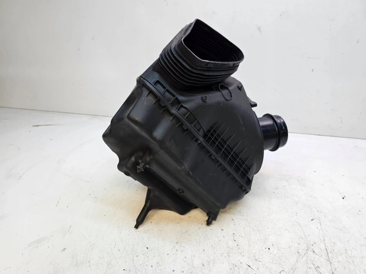 OBUDOWA FILTRA POWIETRZA AUDI A6 C7 A7 3.0 TDI 4G0133838E