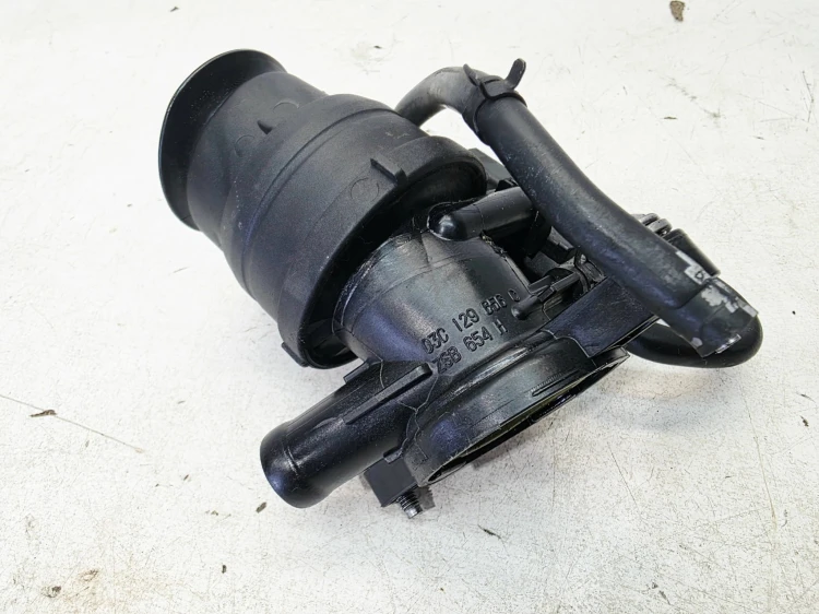 KRÓCIEC DOLOT TURBINY AUDI A3 8P VOLKSWAGEN SEAT SKODA 1.4 TFSI 03C129656C
