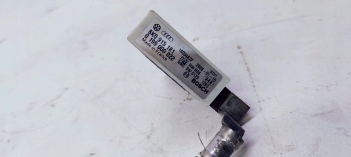 KLEMA MINUSOWA AUDI A1 A4 A5 A6 8K0915181