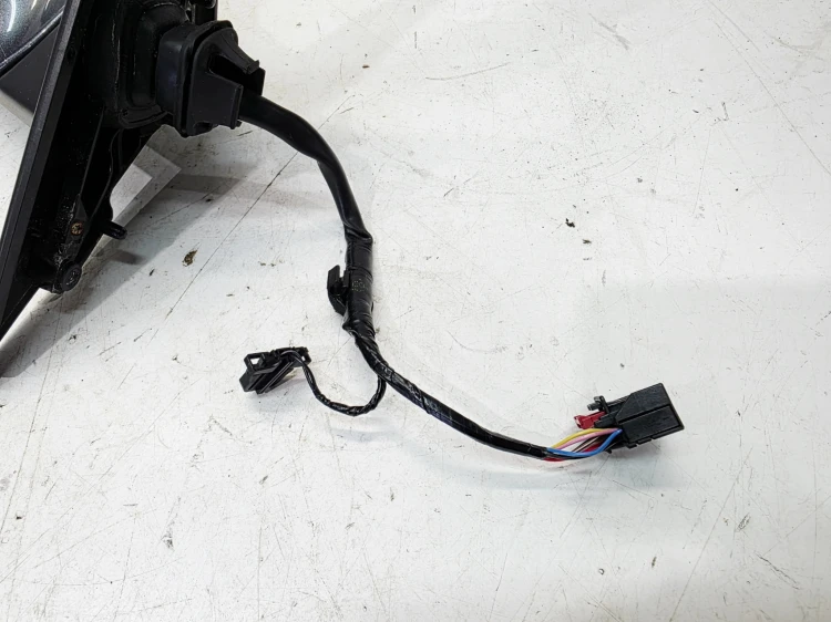 LUSTERKO ZEWNĘTRZNE PRAWE ASYSTENT AUDI A6 C7 8+2 PIN LZ7S UK