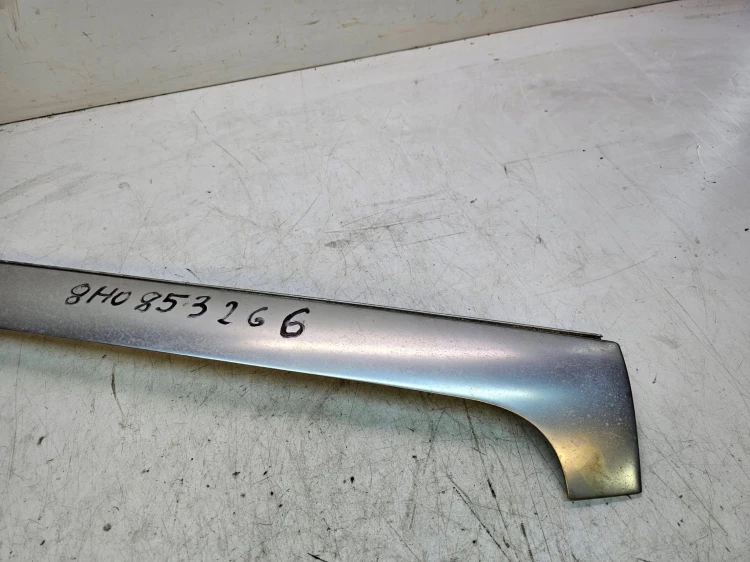 LISTWA SZYBY CZOŁOWEJ LEWA CHROM AUDI A4 B6 B7 CABRIO 8H0853265