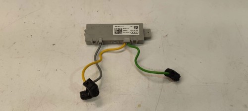 CZUJNIK RUCHU KABINY ALARMU AUDI A3 8V 8V0951177