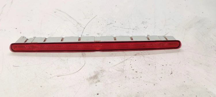 ŚWIATŁO STOP STOPU AUDI A3 8P LIFT 3 D 8P0945097