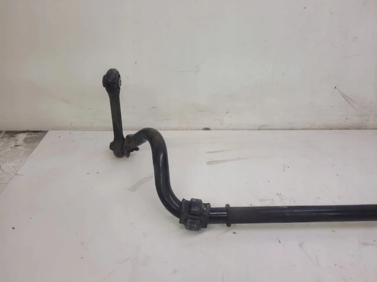 DRĄŻEK STABILIZATORA AUDI A4 B9 A5 8W 8W0411309A