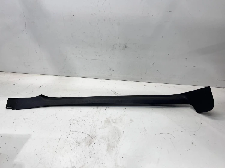 OSŁONA POSZYCIA PROGU PRAWA VW SHARAN 7M3853372