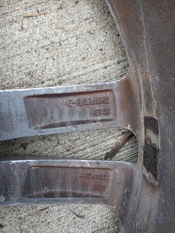 FELGA FELGI VW AUDI SEAT SKODA 5X112 8.0J R18 ET46 8V0601025BC Z*88* OK