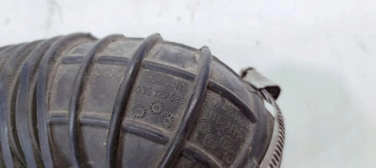 RURA WĄŻ POWIETRZA AUDI A4 B8 A5 8T 03G129629