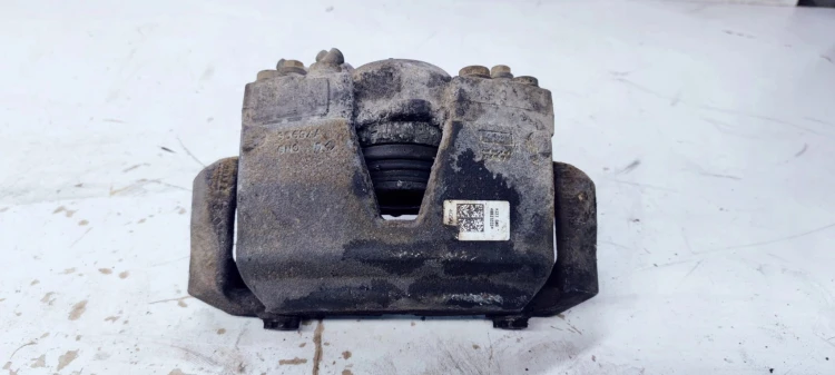 ZACISK HAMULCOWY PRAWY PRZÓD AUDI A6 A7 4G0105AL