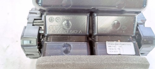 WOLT KANAŁ POWIETRZA TYŁ AUDI A6 C8 4K0857042A