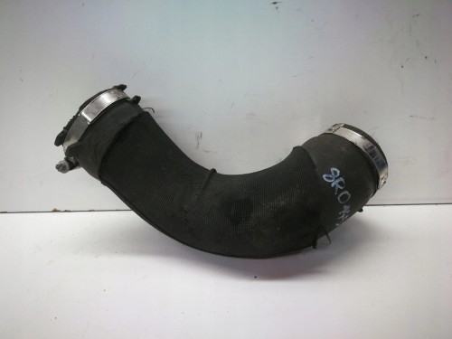 RURA WĄŻ INTERCOOLERA AUDI Q5 8R 8R0145737L