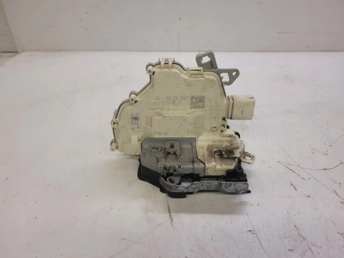 ZAMEK DRZWI PRAWY TYŁ AUDI A4 B9 A5 A6 4G0839016C