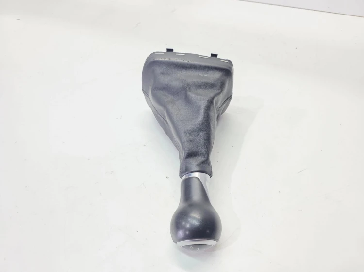 MIESZEK GAŁKA ZMIANY BIEGÓW AUDI A3 8P A1 8X 8P0863279A 5/25 5 BIEGÓW