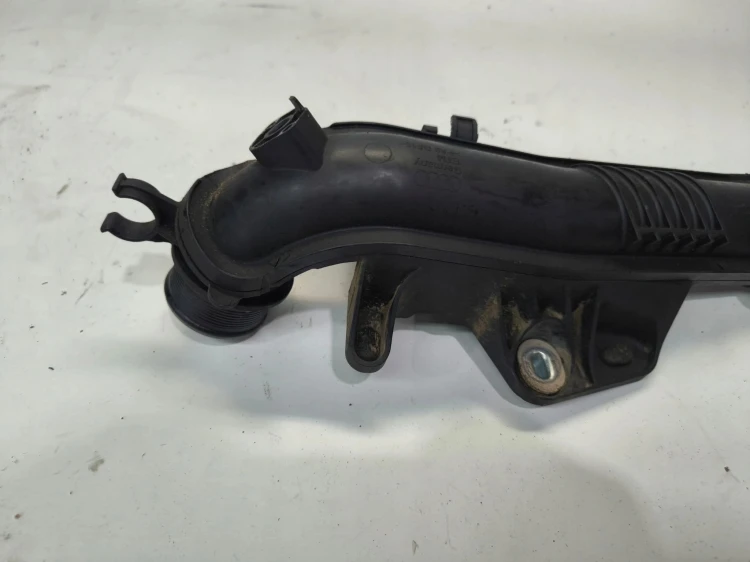 RURA INTERCOOLERA AUDI A4 B8 A5 8T Q5 8R 8K0145673L ORYGINAŁ !!!