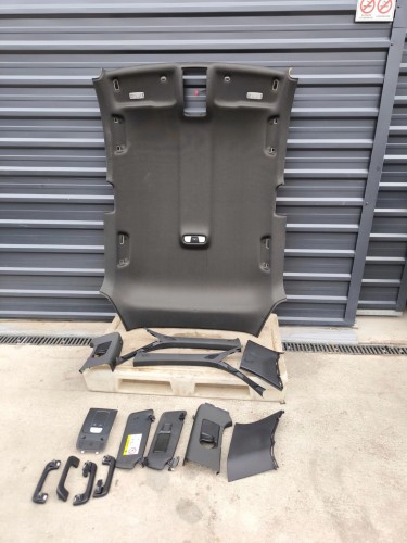 PODSUFITKA KOMPLETNA AUDI A3 8V 3D 8V3867505B SP8 S LINE ORYGINAŁ !!!