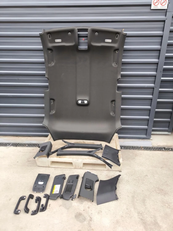 PODSUFITKA KOMPLETNA AUDI A3 8V 3D 8V3867505B SP8 S LINE ORYGINAŁ !!!