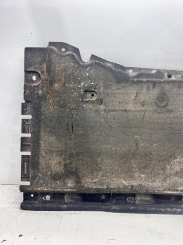 OSŁONA PŁYTA PODWOZIA LEWA DUŻA AUDI A6 C7 4G0825207E 17/26