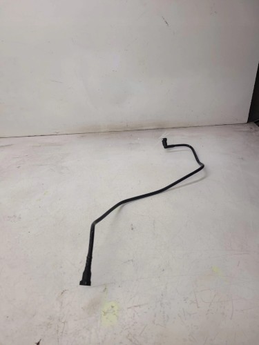 PRZEWÓD FILTRA WĘGLOWEGO AUDI A5 A4 B8 8K0201183