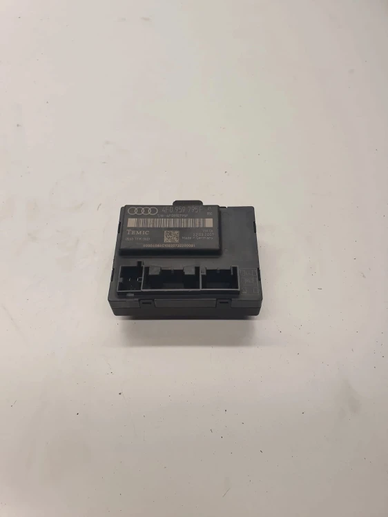 MODUŁ STEROWNIK DRZWI AUDI A6 C6 Q7 4L 4F0959795F