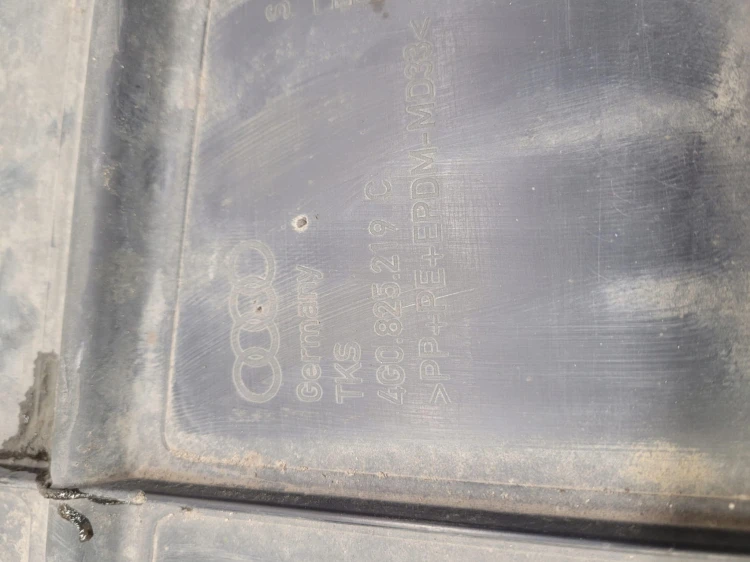 OSŁONA PODWOZIA LEWA AUDI A6 C7 4G0825219C