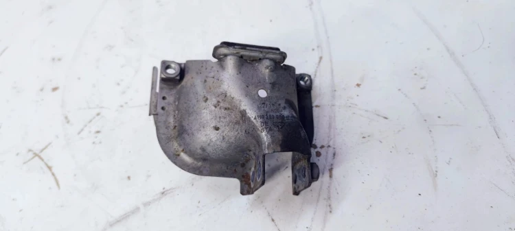 OSŁONA PODUSZKI SILNIKA AUDI A8 D4 4H0399060B
