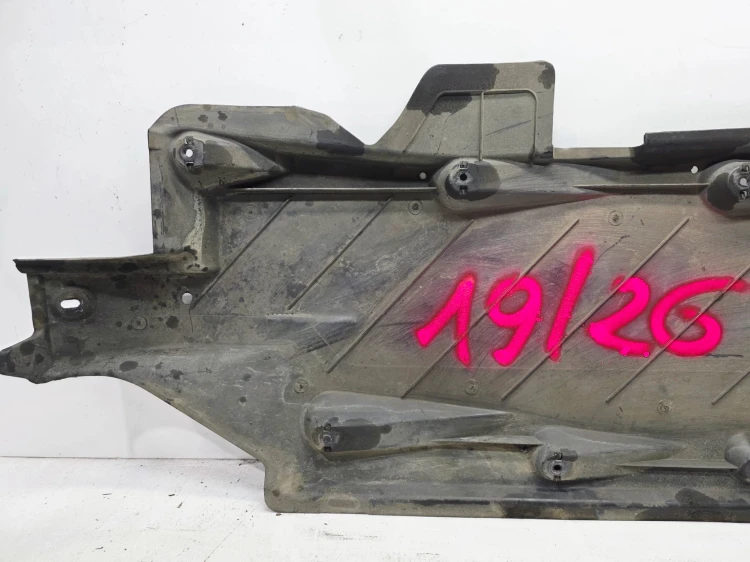 OSŁONA PŁYTA PODWOZIA LEWA DUŻA AUDI A1 8X VOLKSWAGEN SEAT 6R0825201 19/26