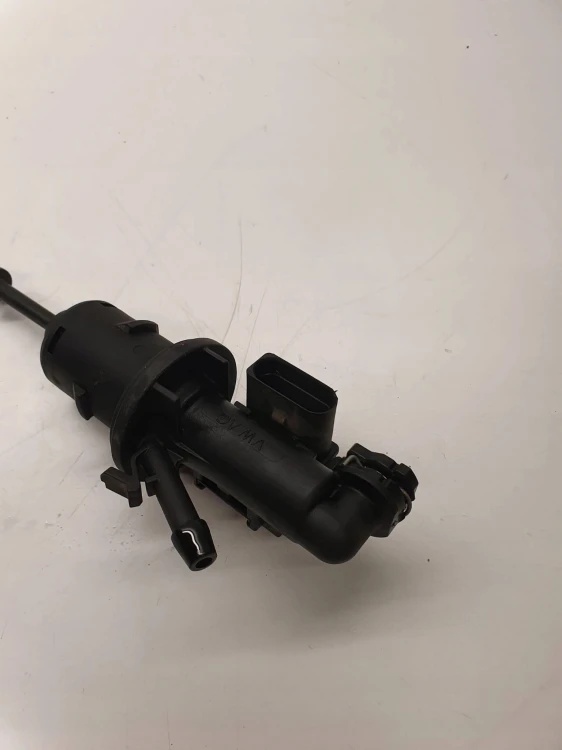 POMPKA POMPA SPRZĘGŁA AUDI VW SEAT 1K0721388Q