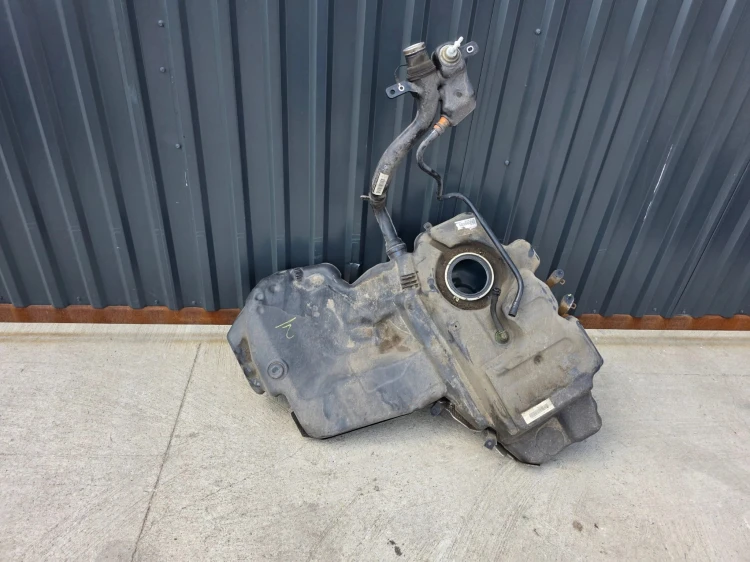 BAK ZBIORNIK PALIWA AUDI A6 C6 4F0201021GR ORYGINAŁ !!!