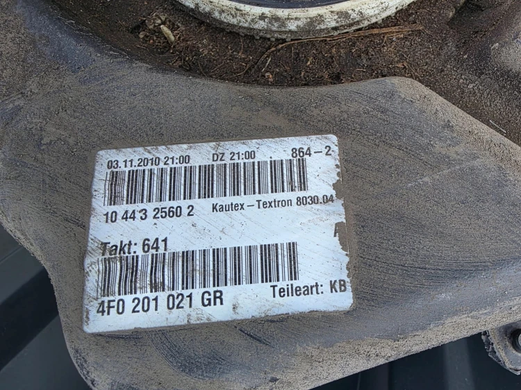 BAK ZBIORNIK PALIWA AUDI A6 C6 4F0201021GR ORYGINAŁ !!!