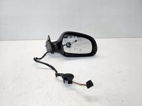 LUSTERKO ZEWNĘTRZNE PRAWY PRZÓD AUDI A3 8P LIFT LZ9Y 6PIN 8P3 UK