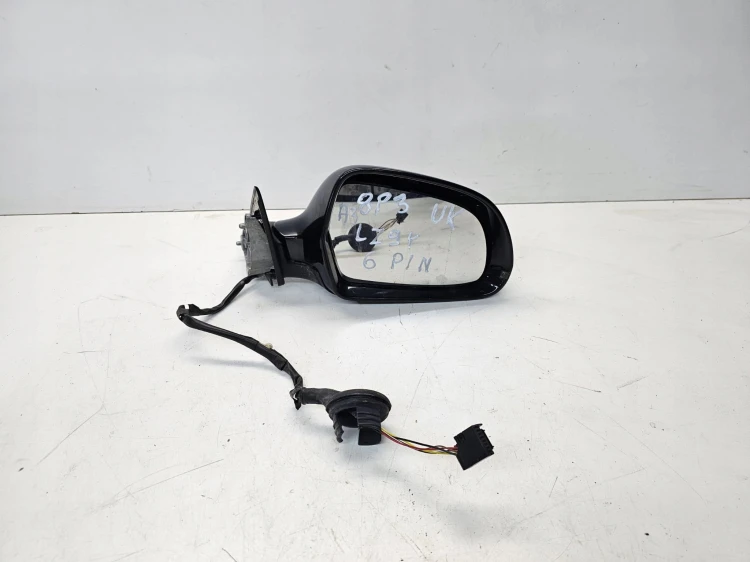 LUSTERKO ZEWNĘTRZNE PRAWY PRZÓD AUDI A3 8P LIFT LZ9Y 6PIN 8P3 UK