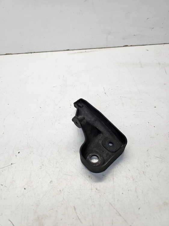 ŚLIZG ZDERZAKA LEWY TYŁ AUDI A3 8P LIFT 8P3807329