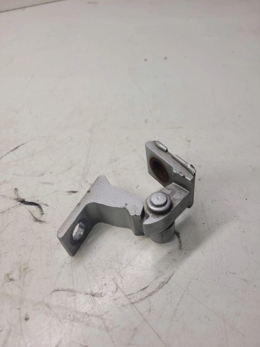 ZAWIAS DRZWI LEWYCH AUDI A7 4G A8 D4 4H0831401