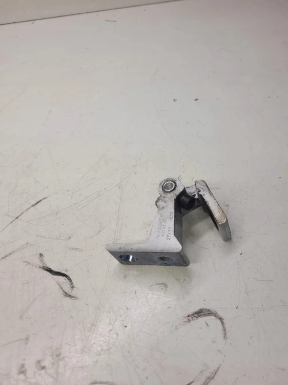 ZAWIAS DRZWI LEWYCH AUDI A7 4G A8 D4 4H0831401