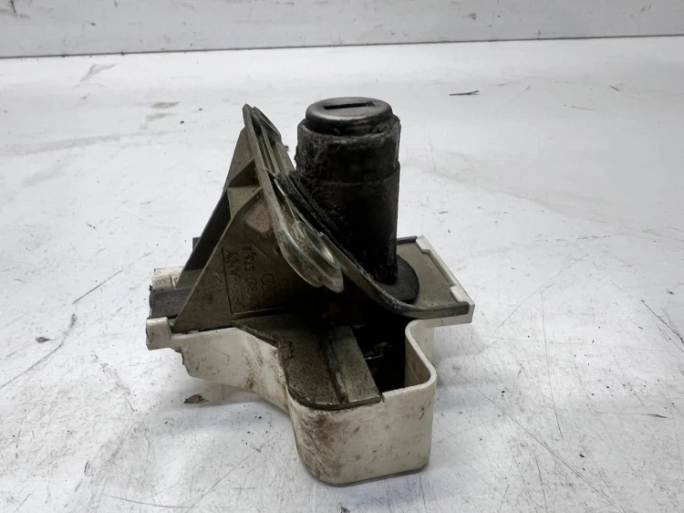 WKŁADKA KLAPY TYŁ AUDI A3 8L 8D9827573A