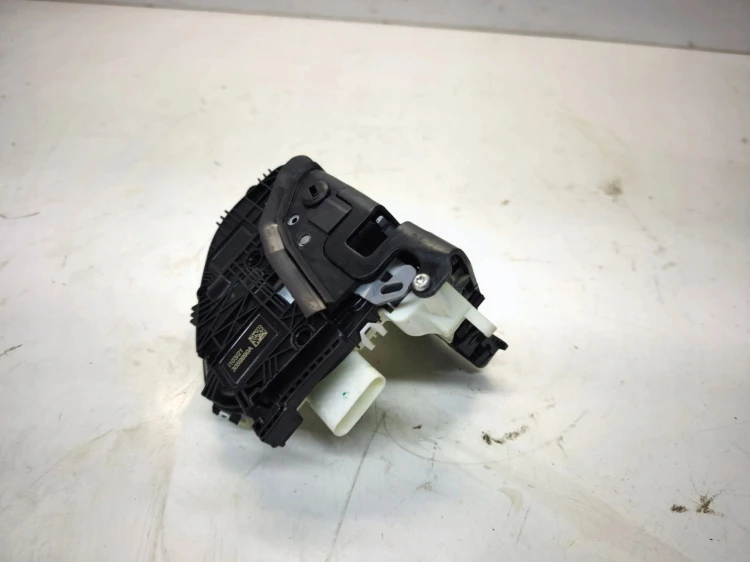ZAMEK DRZWI PRAWY TYŁ AUDI A1 8X A4 B9 A5 8X0839016G 6 PIN