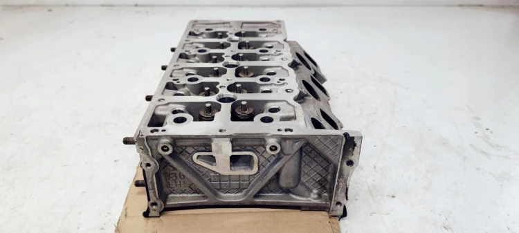 GŁOWICA AUDI A4 A5 A6 A7 3.0 TDI CDU CLA 0593AP