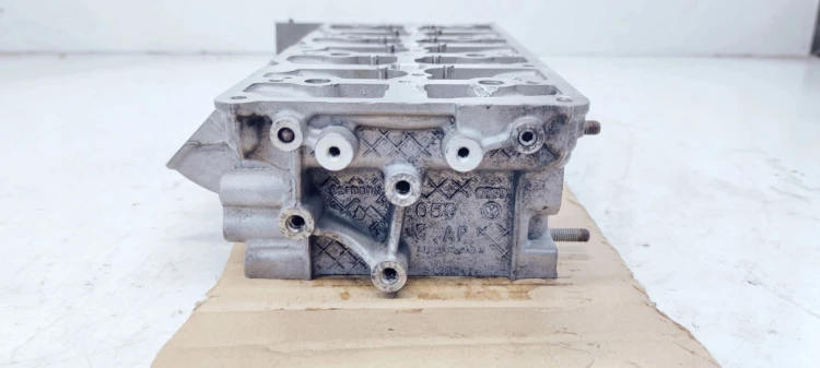 GŁOWICA AUDI A4 A5 A6 A7 3.0 TDI CDU CLA 0593AP
