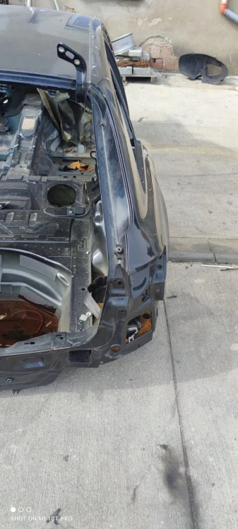 ĆWIARTKA PRÓG BŁOTNIK PRAWY AUDI A4 B8 KOMBI AVANT