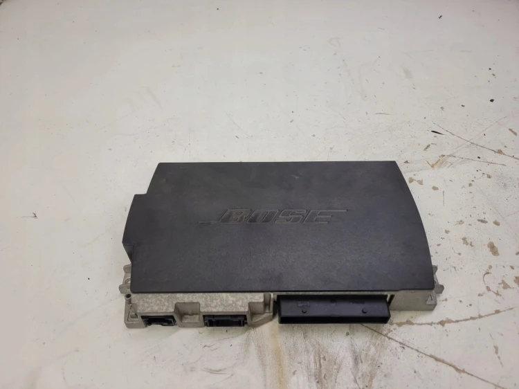 WZMACNIACZ BOSE AUDI A6 C7 A7 A8 D4 4G0035223C
