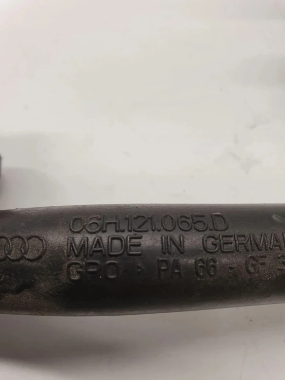RURA PRZEWÓD WODY AUDI A4 B8 1.8 TFSI 06H121065D