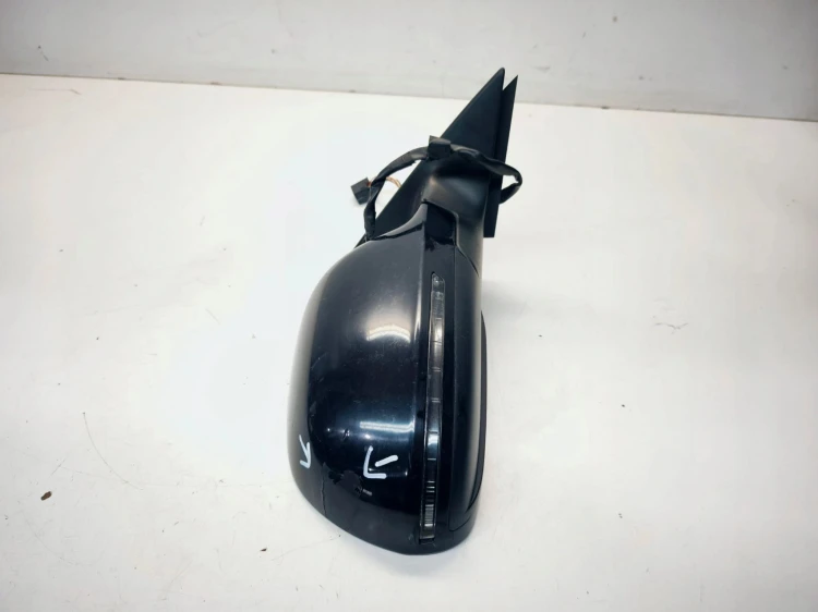 LUSTERKO ZENĘTRZNE PRAWY PRZÓD AUDI A3 8P LIFT 8P3 LY9B 6PIN UK 1/25