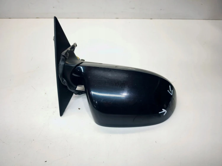 LUSTERKO ZENĘTRZNE PRAWY PRZÓD AUDI A3 8P LIFT 8P3 LY9B 6PIN UK 1/25